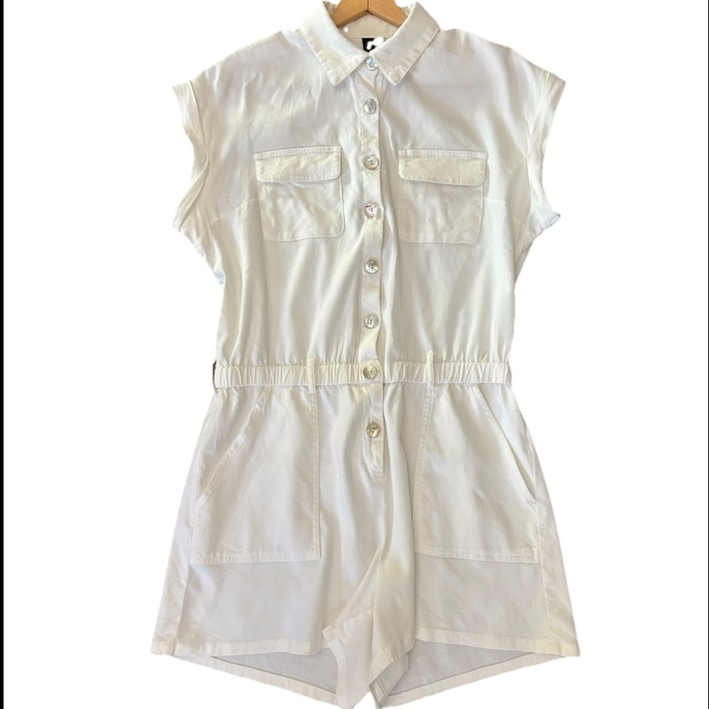 $99 KUT From the Kloth Short Sleeve Button Down Romper Medium White stretchy